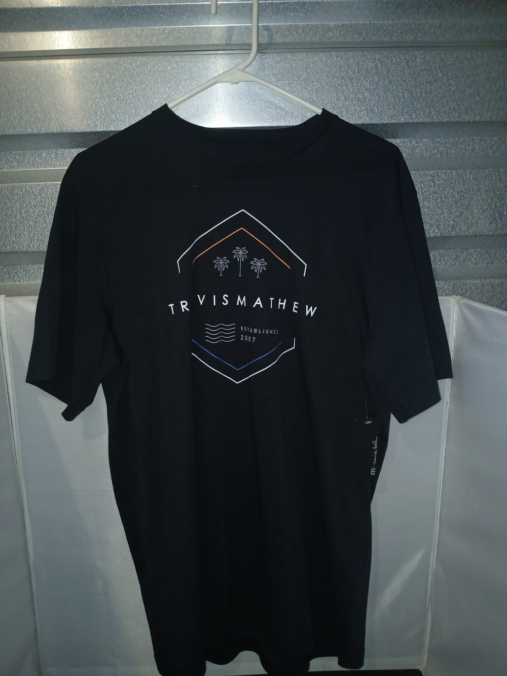 NWT TravisMathew Buggy Time Palm Tree Graphic T-Shirt Black Size Large Golf